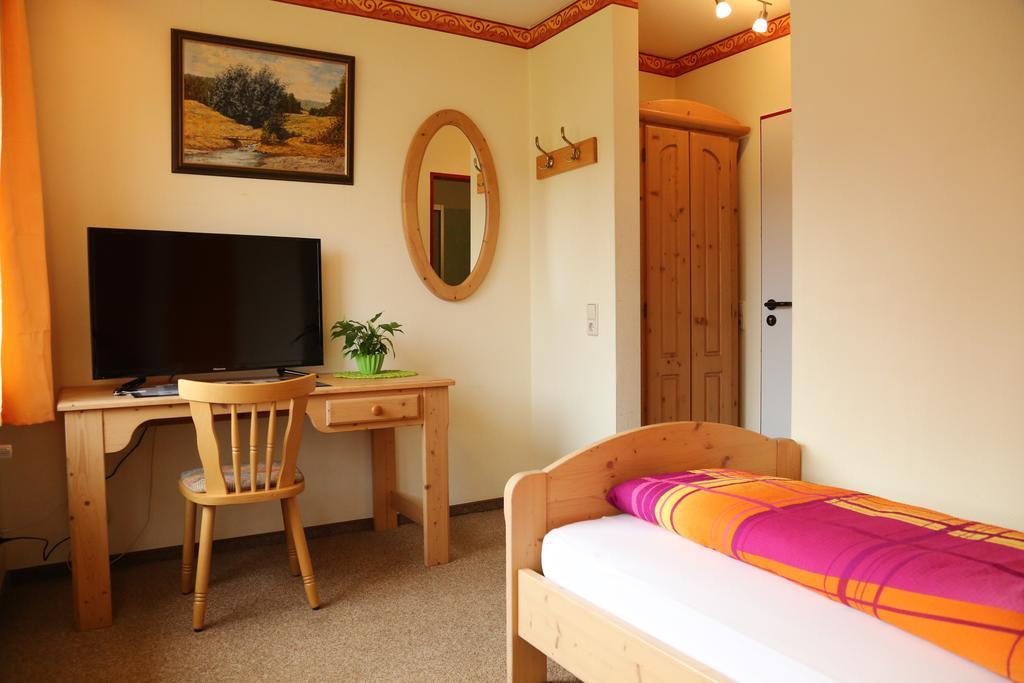 Burbach  Hotel Bechtel חדר תמונה